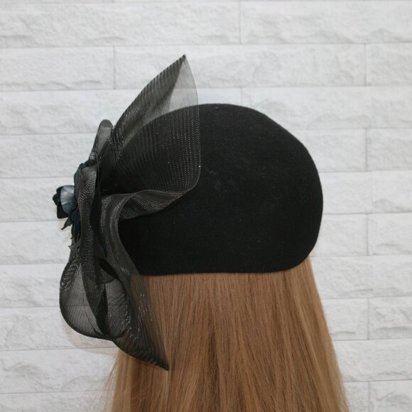 VINTAGE Hat Retro Flapper Costume Headwear Regal Goth Black Side Fascinator - Picture 3 of 15